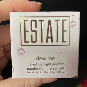 ESTATE ‘dew me’ highlight powder